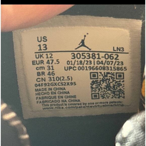 Size 13 - Nike Air Jordan 8 Retro Playoff 2023 Men's Shoes - Picture 7 of 11